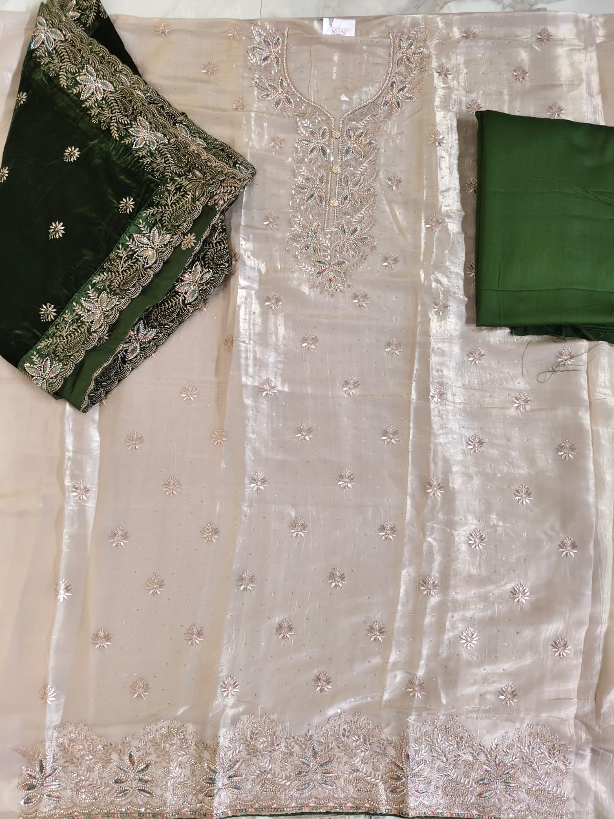 Premium Embroidered Ladies Unstitched Suit with Velvet Contrast Designer Dupatta