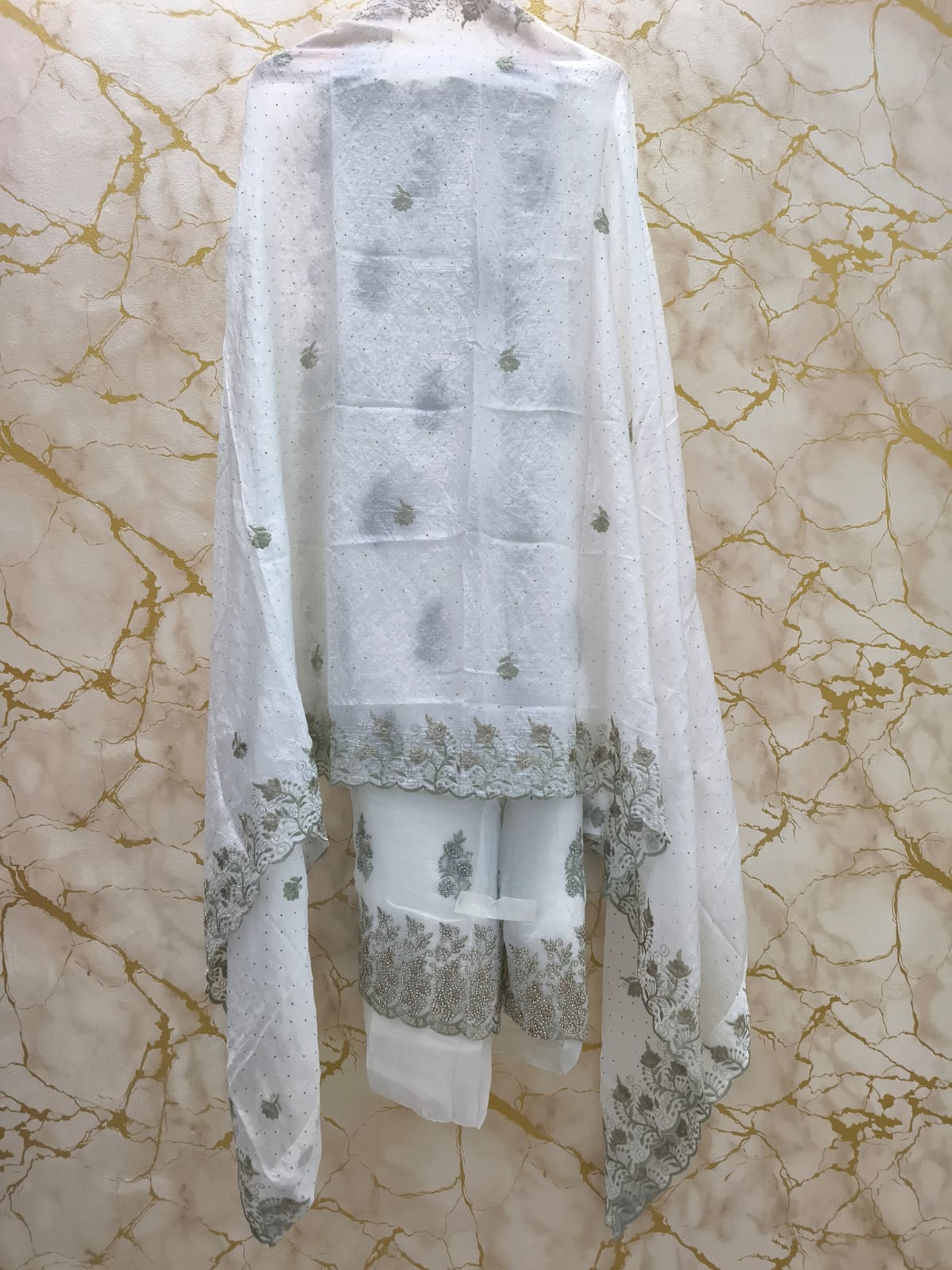 Luxury White & Silver Embroidered Suit Set with Dupatta – Elegant Festive & Party Wear